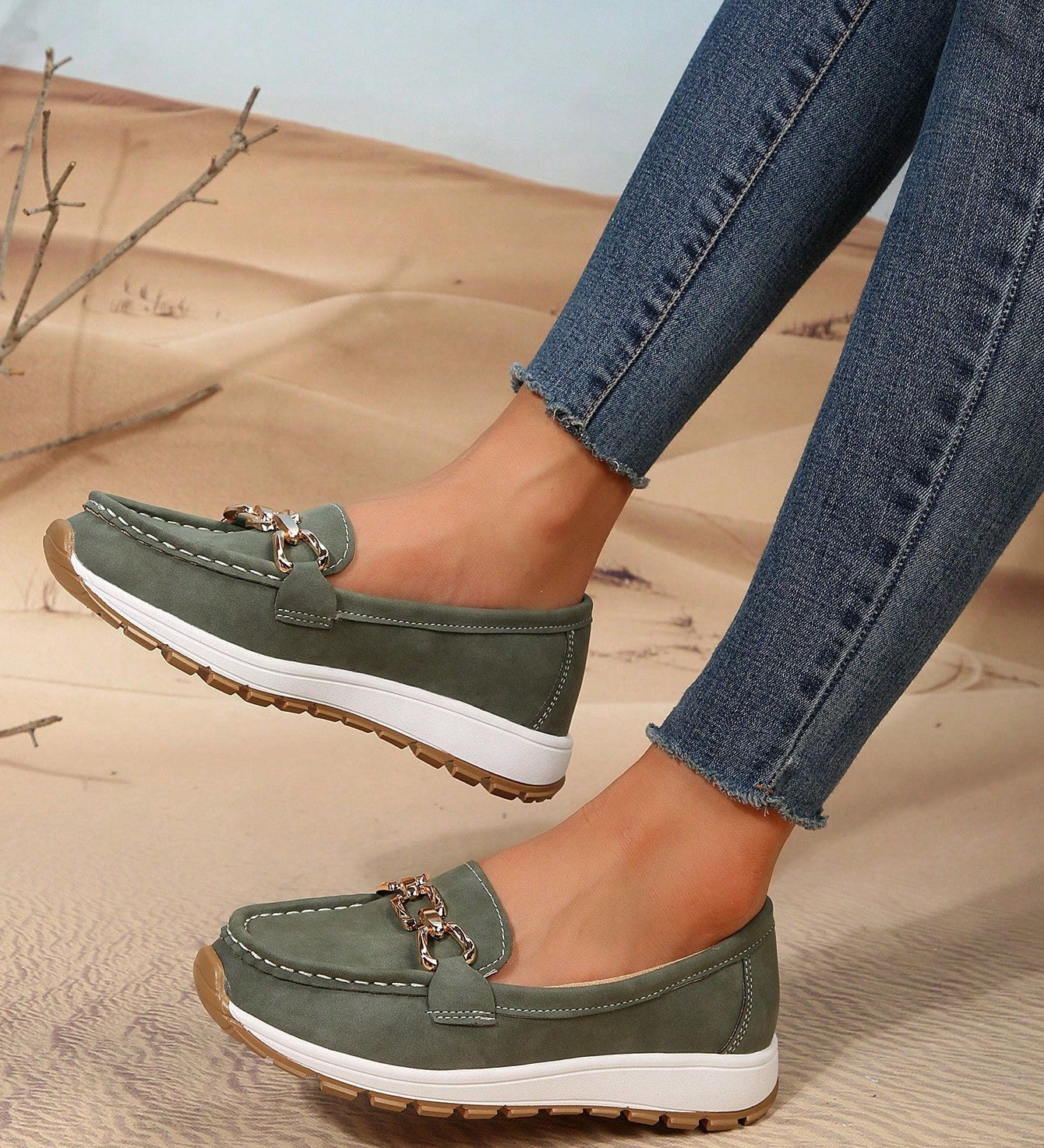 Komfortable Dame Loafers med Elegant Metaldetalje