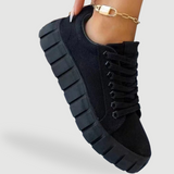 Monokrome sneakers med chunky sål