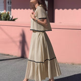 Elegant Outfit Sæt med Sorte Detaljer – Perfekt til Sommer og Fest