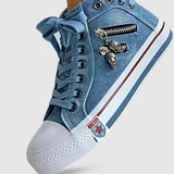 High-top denim sneakers med lynlås og charm