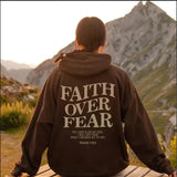 Faith Over Fear Hættetrøje til Dame – Komfort med Budskab & Stil