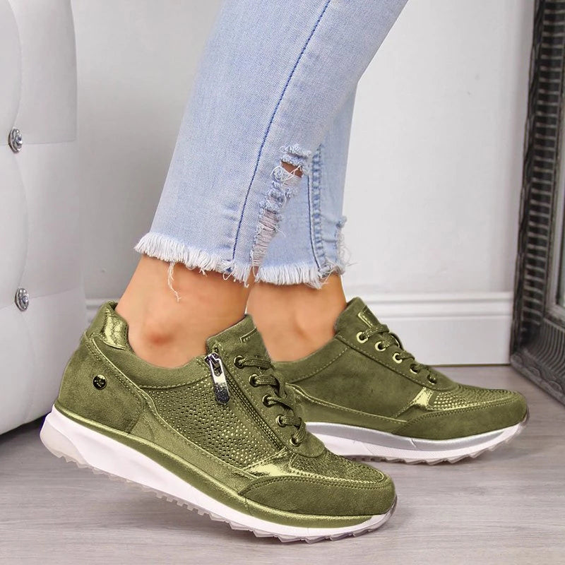 Sneakers med glimmer og chunky sål