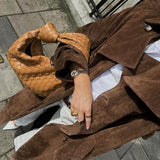 Elegant Dobbeltradet Trenchcoat med Bælte