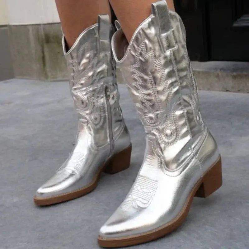 Elegante Cowboy-Stiefel aus Metall